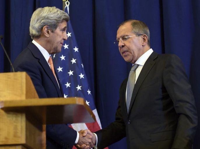 US Secretary of State John Kerry (L) and Russian Foreign Minister Sergei Lavrov (R) shake hands during a press conference held after their meeting in Geneva, Switzerland, 09 September 2016. Their talks focused on the Syrian crisis and on military cooperation against the so-called Islamic State.