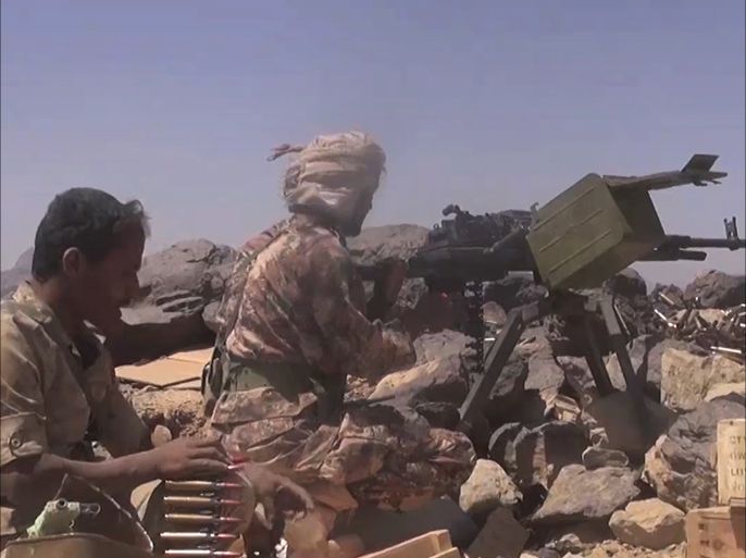 قوات الشرعية في اليمن تسيطر على مطار البقع