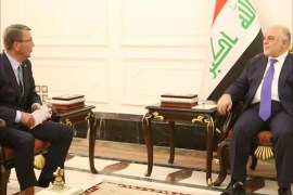 لقاء رئيس الوزراء العراقي حيدر العبادي مع وزير الداع الأميركي آشتون كارتر المصدر/ موقع رئاسة الوزراء العراقية على فيسبوك