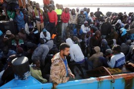 epaselect epa04732088 A Libyan coastguard boat carrying around 500 mostly African migrants arrives at the port in the city of Misrata, east of Tripoli, Libya, 03 May 2015. At least 10 migrants died off Libya as they tried to cross the Mediterranean, the Italian coastguard said on 03 May 2015 amid news that more than 4,200 migrants were rescued by European ships in several operations.