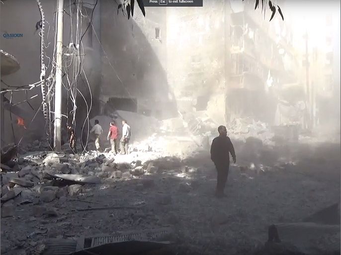 من الغارات التي استهدفت أحياء مدينة حلب