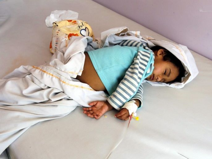 A Yemeni boy suffering from cholera, receives medical treatment at a hospital in Sana'a, Yemen, 11 October 2016. According to reports, Yemen has officially announced the occurrence of 11 confirmed cholera cases and 17 suspected cases among population last week in the capital Sana'a.
