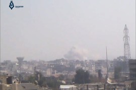 الطيران الحربي يقصف بلدة عربين بريف دمشق