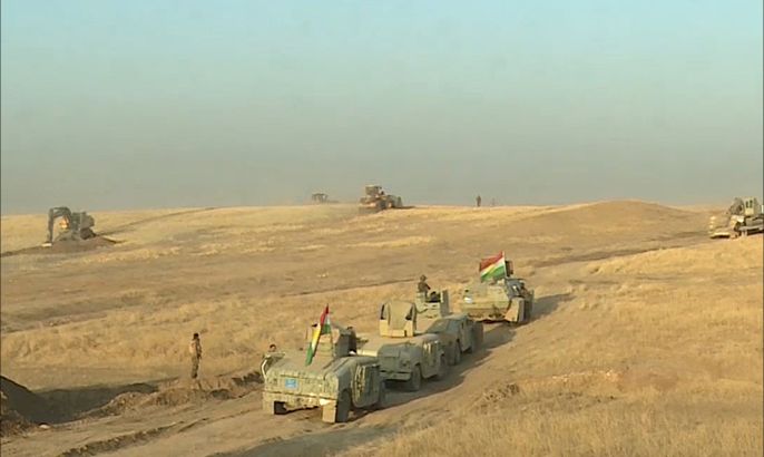 سلطات كردستان العراق تحفر خنادق وتبني سواتر ترابية