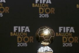 The trophy for the 2015 FIFA World Player of the Year, is displayed during a news conference prior to the Ballon d'Or 2015 awards ceremony in Zurich, Switzerland, January 11, 2016 REUTERS/Arnd Wiegmann