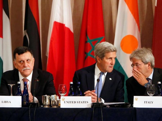 From left, Libya's Prime Minister Fayez al-Sarraj, U.S. Secretary of State John Kerry and Italy's Foreign Minister Paolo Gentiloni participate in a ministerial meeting on Libya, in New York City, U.S., September 22, 2016. REUTERS/Jason DeCrow/Pool