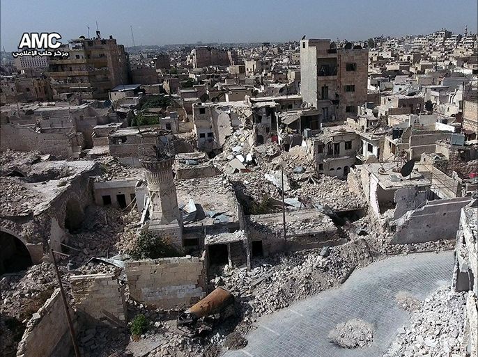 صور جوية تظهر الدمار الهائل الذي خلفه القصف الجوي الروسي على أحياء حلب القديمة