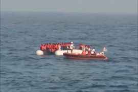 سفينة إنقاذ تجوب مياه المتوسط لإنقاذ المهاجرين واللاجئين