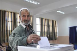 آخر انتخابات جرت في الجزائر أبريل 2014.