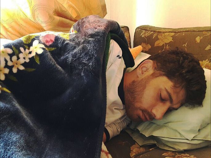 صورة خاصة للجزيرة نت تظهر أحد المصابين بمرض فشل الكلوي. مصدر الصورة:محمد الجزائري- ريف دمشق