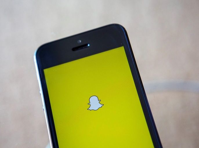 A portrait of the Snapchat logo in Ventura, California December 21, 2013. REUTERS/Eric Thayer/File Photo