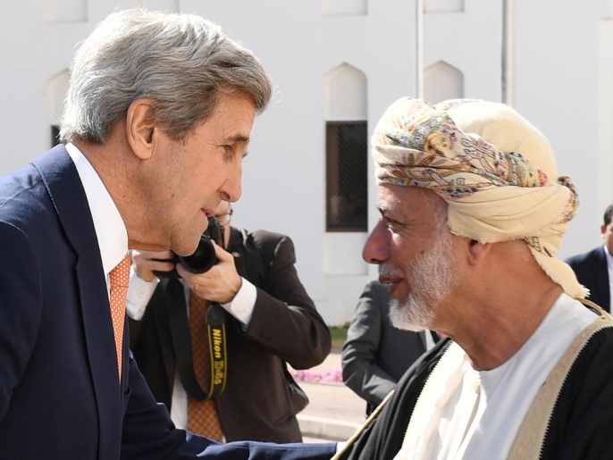 ‪كيري أجرى مباحثات في عمان لوضع حد للنزاع في اليمن‬ (رويترز)
