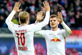 Leipzig's Emil Forsberg (L) and Timo Werner celebrate the 3:0 goal by Werner during the Bundesliga soccer match between RB Leipzig and FSV Mainz 05 at the Red Bull Arena in Leipzig, Germany, 06 November 2016. (EMBARGO CONDITIONS - ATTENTION: Due to the accreditation guidlines, the DFL only permits the publication and utilisation of up to 15 pictures per match on the internet and in online media during the match.)