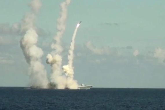 A handout frame grab from video footage released via twitter by the Russian Defense Ministry shows Russian frigate Admiral Grigorovich firing Kalibr cruise missiles against tagets in Syria, off the Syrian coast, 15 November 2016. Russian began attacking targets in the besieged city of Aleppo, the Russian Defense Ministry said, putting an end to a ceasefire that lasted about three weeks in war-torn Syria. EPA/RUSSIAN DEFENSE MINISTRY/HANDOUT