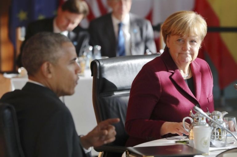 U.S. President Barack Obama and German Chancellor Angela Merkel meet at the chancellery in Berlin, Germany, November 18, 2016. REUTERS/Kay Nietfeld/POOL