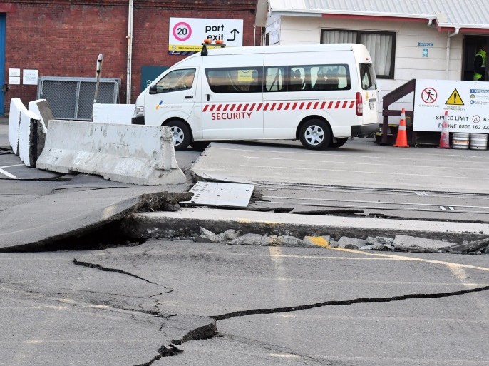 Cracks have appeared in roads around Centre Port, after a 7.5 earthquake based around Cheviot in the South island shock the capital, in Wellington, New Zealand, early 14 November 2016. According to reports, a 7.8 magnitude earthqauke has hit New Zealand overnight, triggering a tsunami warning for the east coast of the country. EPA/ROSS SETFORD NEW ZEALAND OUT