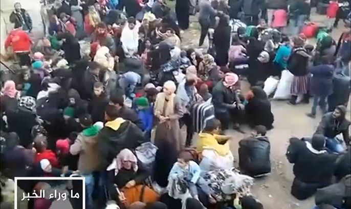 حلب.. السكان يفرون خائفين