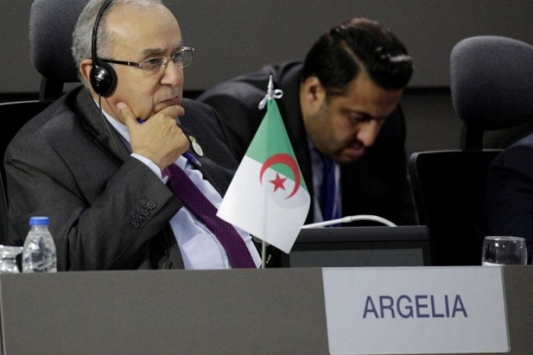Algerian Foreign Minister Ramtane Lamamra (L) attends the 17th Non-Aligned Summit in Porlamar, Venezuela September 15, 2016. REUTERS/Marco Bello