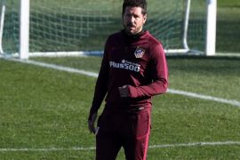Head coach of Atlelico Madrid, Argentine Diego Pablo Simeone, oversees his players during a training session at the team's sport facilities in Majadahonda on the outskirts of Madrid, Spain, 11 December 2016. Atletico Madrid will face Villarreal in a Spanish Primera Division soccer match on 12 December.