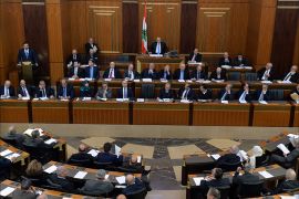 البرلمان اللبناني خلال مناقشة البيان الوزاري للحكومة - الجزيرة نت