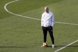 Real Madrid's French head coach Zinedine Zidane leads his team's training session at the Valdebebas sport complex in Madrid, Spain, 02 December 2016. Real Madrid will face FC Barcelona in El Clasico, the Spanish Primera Division soccer match on 03 December 2016.