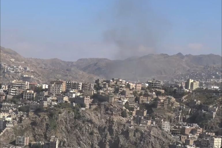 قوات الجيش الوطني اليمني والمقاومة الشعبية تسيطر على عدة مواقع جديدة شرق تعز