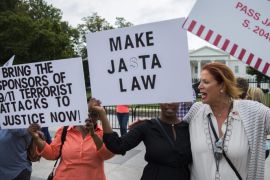 Protesters participate in a rally to protest US President Barack Obama's plan to veto the Justice Against Sponsors of Terrorism Act (JASTA), in front of the White House in Washington, DC, USA, 20 September 2016. Both the Senate and the House have passed the Justice Against Sponsors of Terrorism Act, that will create a statutory mechanism for victims of the 9/11 attacks to sue Saudi Arabia. President Obama has stated his intent to veto the bill.