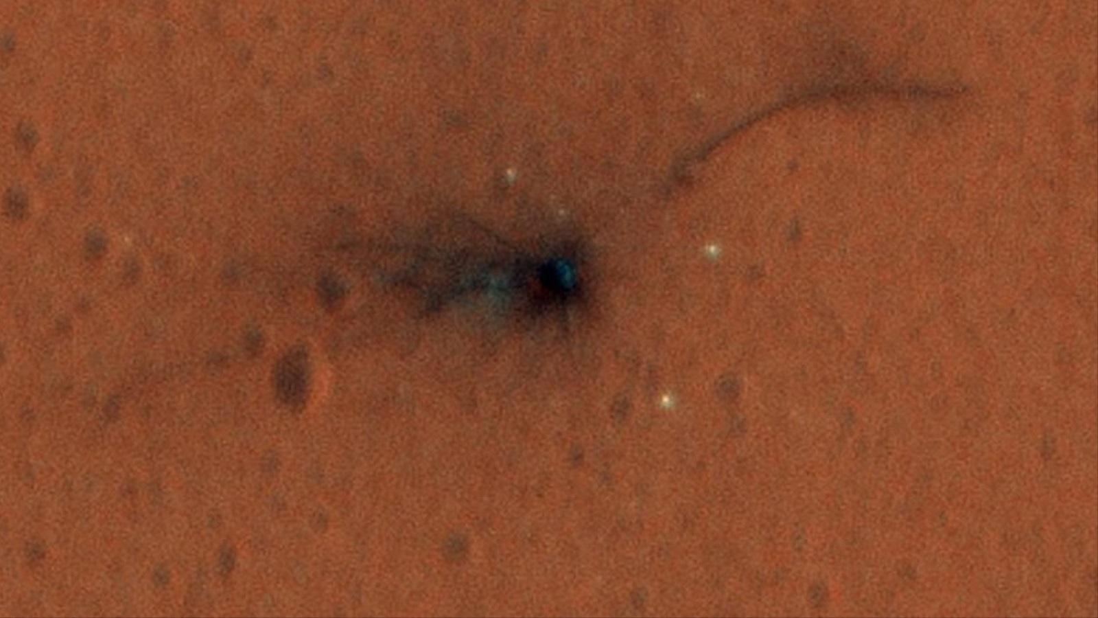 صورة التقطتها مركبة مدارية تابعة لناسا تظهر ما يبدو أنه حطام المسبار سشيباريلي (الأوروبية)