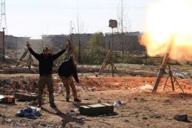 Iraqi rapid response forces fire mortar shells towards Islamic State positions in Wahda district of eastern Mosul, Iraq, January 6, 2017. REUTERS/Alaa Al-Marjani
