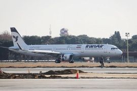 An Airbus A321 airliner arrives at the Mehrabad International Airport in Tehran, Iran January 12, 2017. Tasnim News Agency/Handout via REUTERS ATTENTION EDITORS - THIS PICTURE WAS PROVIDED BY A THIRD PARTY. FOR EDITORIAL USE ONLY. NO RESALES. NO ARCHIVE.