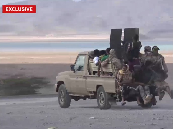 قوات الجيش اليمني على مشارف ميناء المخا