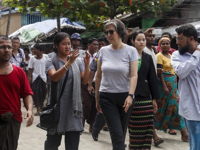 Yanghee Lee (C), the United Nations Special Rapporteur on the situation of human rights in Myanmar, visits Aung Mingalar Muslim quarter in Sittwe of Rakhine State, western Myanmar, 23 June 2016. Yanghee Lee is on her fourth visit to Myanmar from 19 June to 01 July 2016.