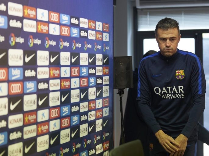 FC Barcelona's head coach Luis Enrique Martinez arrives to a press conference after a training session at Joan Gamper sport complex in Barcelona, northeastern Spain, 21 January 2017. The team prepares its upcoming Spanish Primera Division league match against SD Eibar on 22 January.