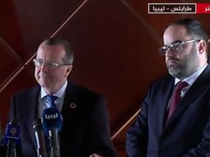 مبعوث الأمم المتحدة بليبيا مارتن كوبلر في مؤتمر صحفي بالعاصمة الليبية طرابلس
