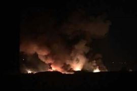صورة نشرتها شبكة شام الإخبارية السورية لحرائق حول مطار المزة العسكري جنوب غرب دمشق