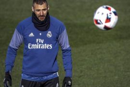 Real Madrid's forward Karim Benzema takes part in a training session at Valdebebas sport complex in Madrid, Spain, 17 January 2017. The team prepares its upcoming Spanish King's Cup quarter final first leg game against Celta de Vigo at Madrid's Santiago Bernabeu stadium on 18 January.