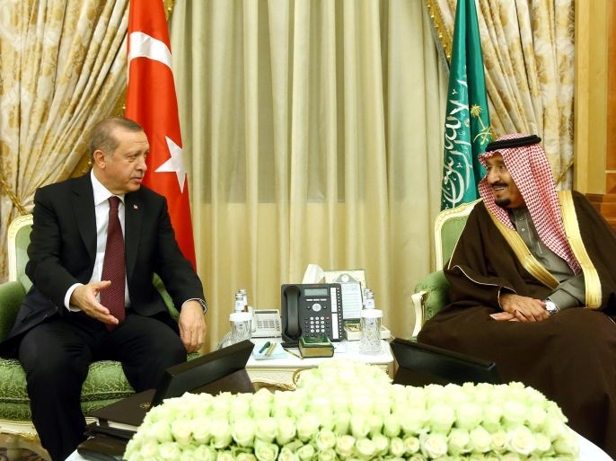 Turkish President Tayyip Erdogan meets with Saudi King Salman in Riyadh, Saudi Arabia, February 14, 2017. Kayhan Ozer/Presidential Palace/Handout via REUTERS ATTENTION EDITORS - THIS PICTURE WAS PROVIDED BY A THIRD PARTY. FOR EDITORIAL USE ONLY. NO RESALES. NO ARCHIVE.