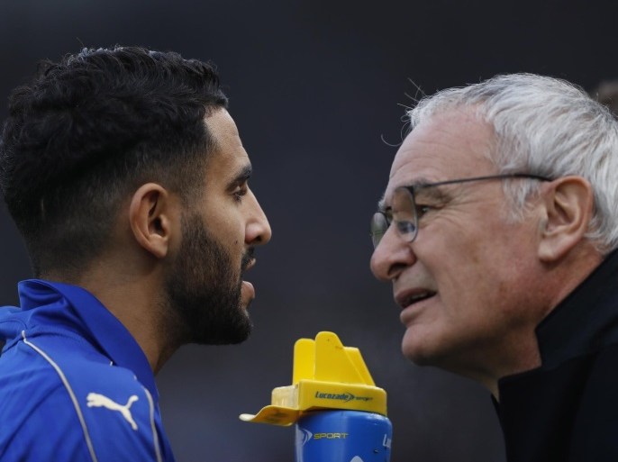 Britain Football Soccer - Stoke City v Leicester City - Premier League - bet365 Stadium - 17/12/16 Leicester City manager Claudio Ranieri and Riyad Mahrez before the match Action Images via Reuters / Carl Recine Livepic EDITORIAL USE ONLY. No use with unauthorized audio, video, data, fixture lists, club/league logos or "live" services. Online in-match use limited to 45 images, no video emulation. No use in betting, games or single club/league/player publications. Please contact your account representative for further details.