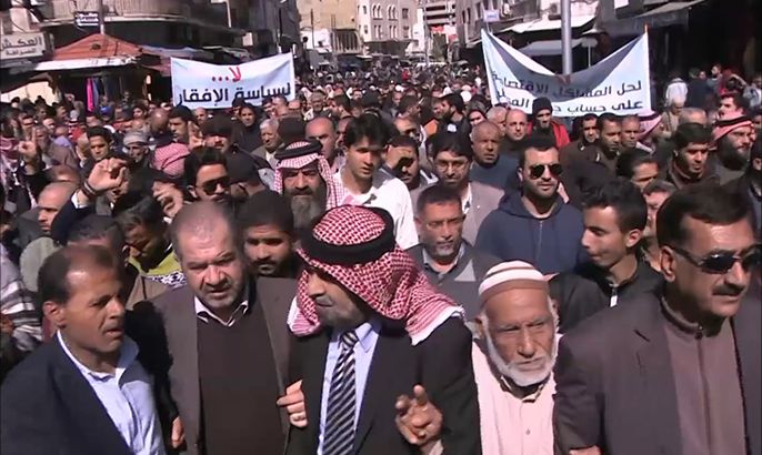 مظاهرات بالأردن تطالب بإسقاط الحكومة وخفض الأسعار