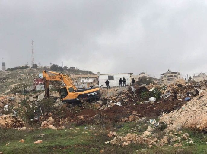 هدم منزل المواطن المقدسي صلاح الترك في ضاحية العيسوية شمالي القدس المحتلة