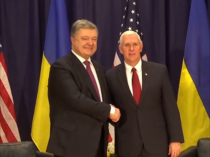 البيت الأبيض: نائب الرئيس الأمريكي أكد للرئيس الأوكراني أن واشنطن لن تعترف بضم روسيا لشبه جزيرة القرم