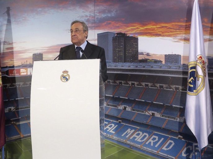 Real Madrid's president, Florentino Perez, gives a speech during the traditional Christmas lunch held at Santiago Bernabeu stadium in Madrid, Spain, 20 December 2016.