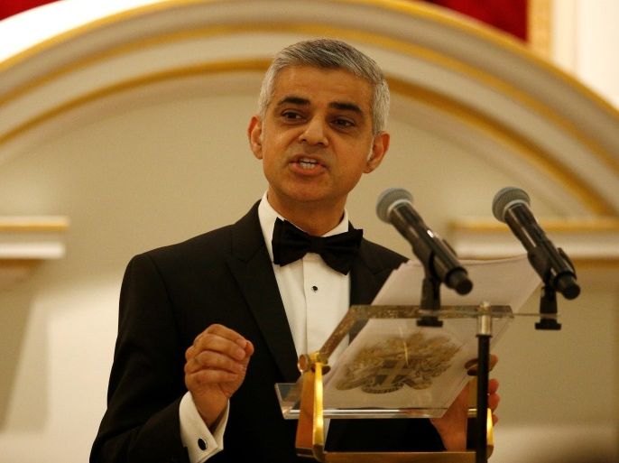 Mayor of London, Sadiq Khan, makes a speech at the London Government Dinner at the Mansion House in London, Britain, January 12, 2017. REUTERS/Peter Nicholls
