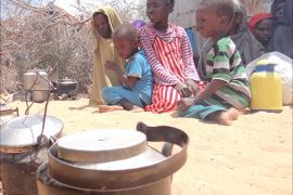 - نازحو الجفاف في مخيمات مقديشو لا يتوفر لهم مأوى وغذاء 17 فبراير 2017