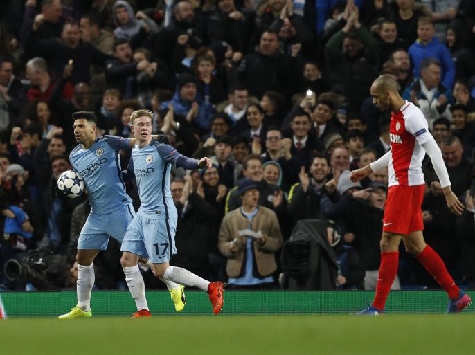 Britain Football Soccer - Manchester City v AS Monaco - UEFA Champions League Round of 16 First Leg - Etihad Stadium, Manchester, England - 21/2/17 Manchester City's Sergio Aguero celebrates scoring their second goal with Kevin De Bruyne Reuters / Darren Staples Livepic