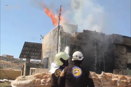 غارات بالقنابل العنقودية تستهدف مستشفى كفرنبل بإدلب