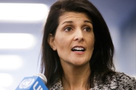epa05754622 Ambassador Nikki Haley, the new United States' Ambassador to the United Nations (UN), talks to reporters as she arrives to the United Nations headquarters for the first time, in New York, New York, USA, 27 January 2017. Haley, who is the former Governor of South Carolina, was appointed by President Donald J. Trump. EPA/JUSTIN LANE