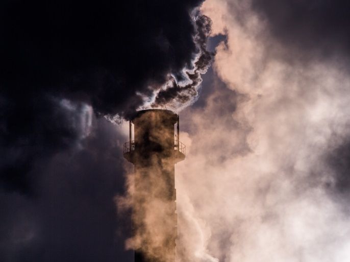 DUISBURG, GERMANY - JANUARY 06: Steam and exhaust rise from the steel mill HKM Huettenwerke Krupp Mannesmann GmbH on a cold winter day on January 6, 2017 in Duisburg, Germany. According to a report released by the European Copernicus Climate Change Service, 2016 is likely to have been the hottest year since global temperatures were recorded in the 19th century. According to the report the average global surface temperature was 14.8 degrees Celsius, which is 1.3 degrees higher than estimates for before the Industrial Revolution. Greenhouse gases are among the chief causes of global warming and climates change. (Photo by Lukas Schulze/Getty Images)