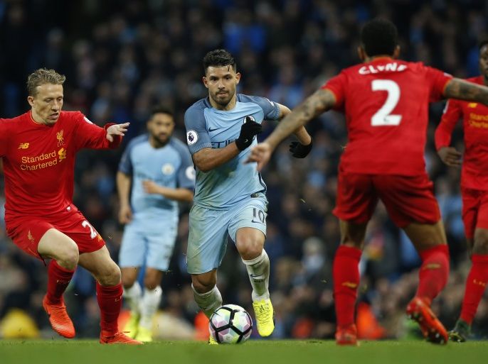 Britain Soccer Football - Manchester City v Liverpool - Premier League - Etihad Stadium - 19/3/17 Manchester City's Sergio Aguero in action with Liverpool's Lucas Leiva Reuters / Andrew Yates Livepic EDITORIAL USE ONLY. No use with unauthorized audio, video, data, fixture lists, club/league logos or