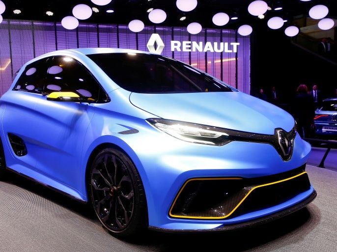A Renault Zoe E-Sport concept car is seen during the 87th International Motor Show at Palexpo in Geneva, Switzerland March 8, 2017. REUTERS/Arnd Wiegmann